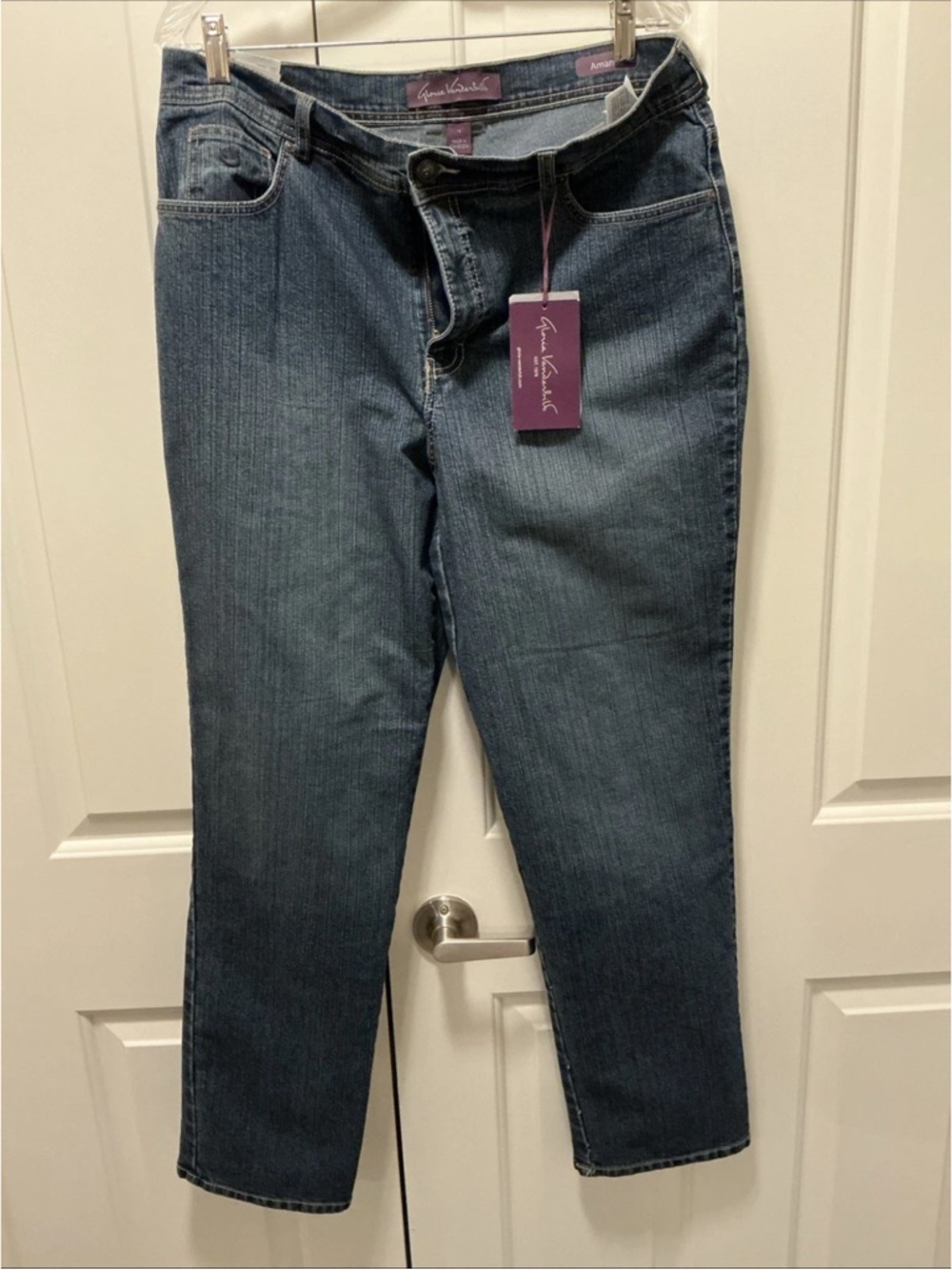Gloria Vanderbilt Amanda Classic Fit Stretch Denim Jeans Size 16 Average NWTs